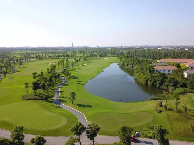 上海美兰湖高尔夫球场