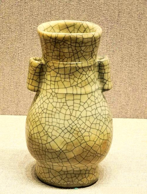 故宫宋代哥窑瓷器图片