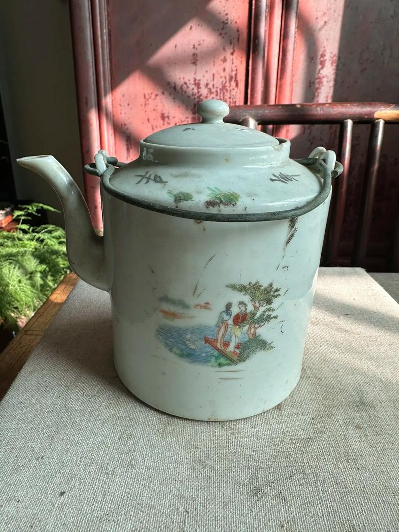 清朝瓷器茶壶图片大全