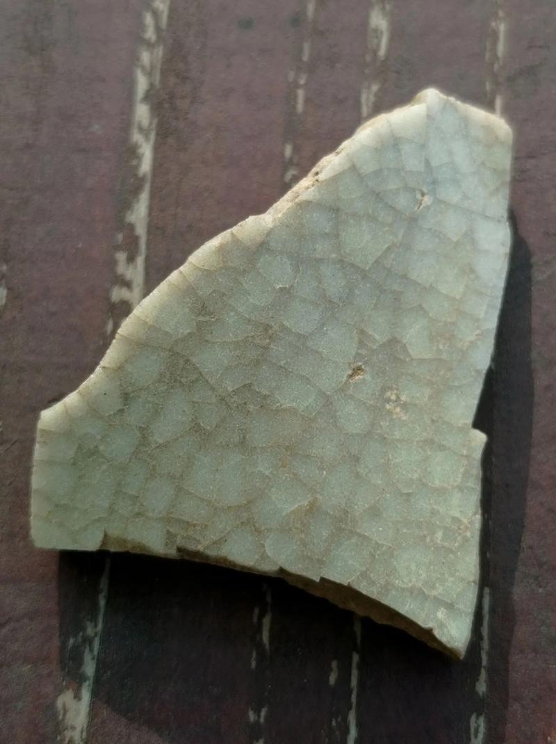 宋代官窑瓷器气泡特征