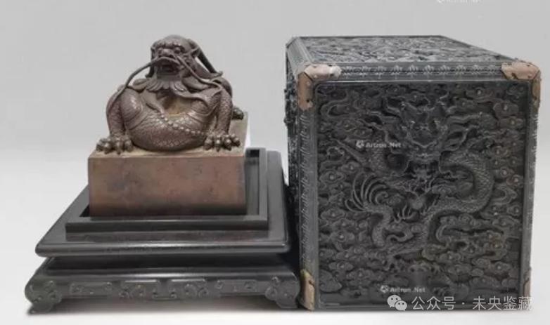 瓷器玉器香港高价成交