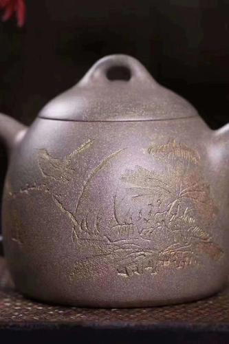 束旦生紫砂壶什么价位