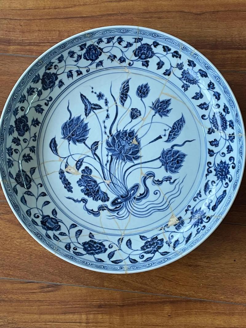 大明宣德青花瓷器图片