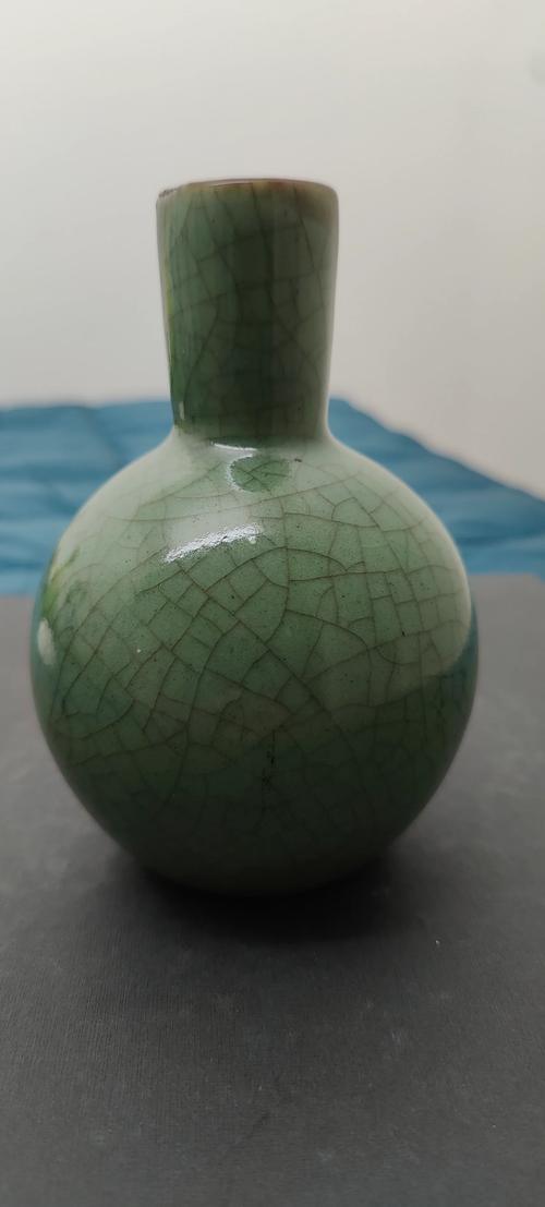 宋代真品官窑瓷器图片