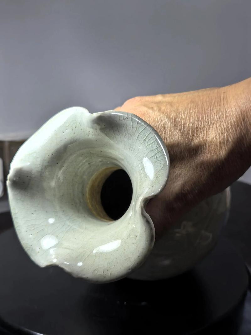 冲线对瓷器价格的影响
