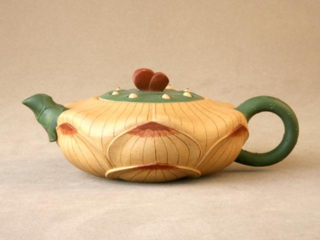 宜兴紫砂壶大师高建芳